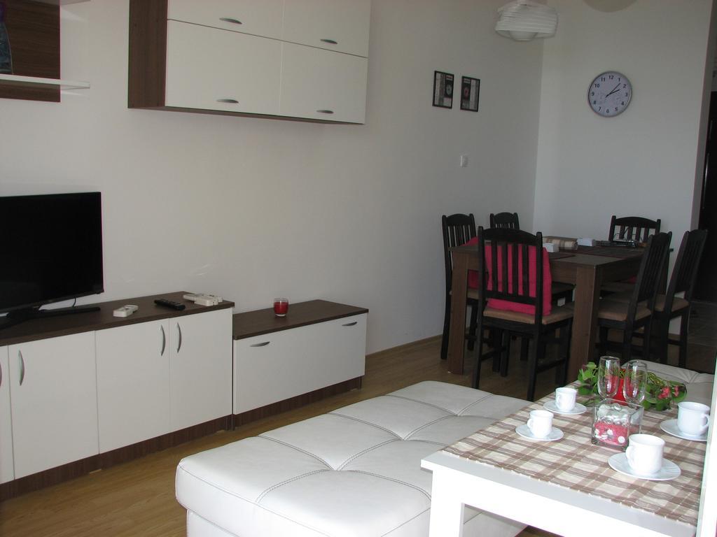 Two-Bedroom Apartment Donika Carevo Exteriér fotografie
