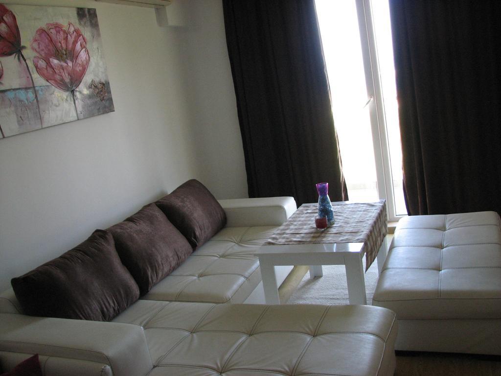 Two-Bedroom Apartment Donika Carevo Exteriér fotografie