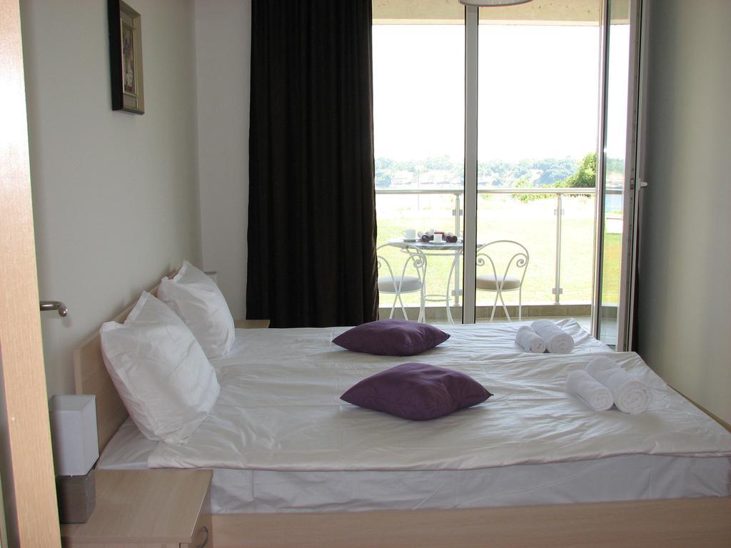 Two-Bedroom Apartment Donika Carevo Exteriér fotografie