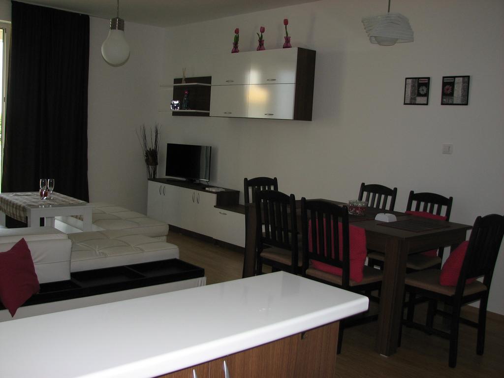 Two-Bedroom Apartment Donika Carevo Exteriér fotografie